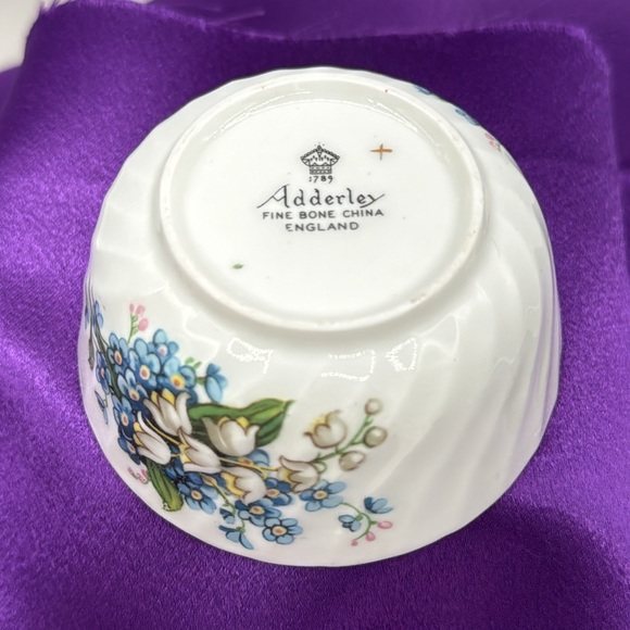 Adderley Creamer & Sugar Bowl Lily of the Valley & Forget Me Nots. - Picture 5 of 9